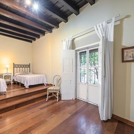 Aoa Plaza Santa Marta Διαμέρισμα Σεβίλλη Εξωτερικό φωτογραφία