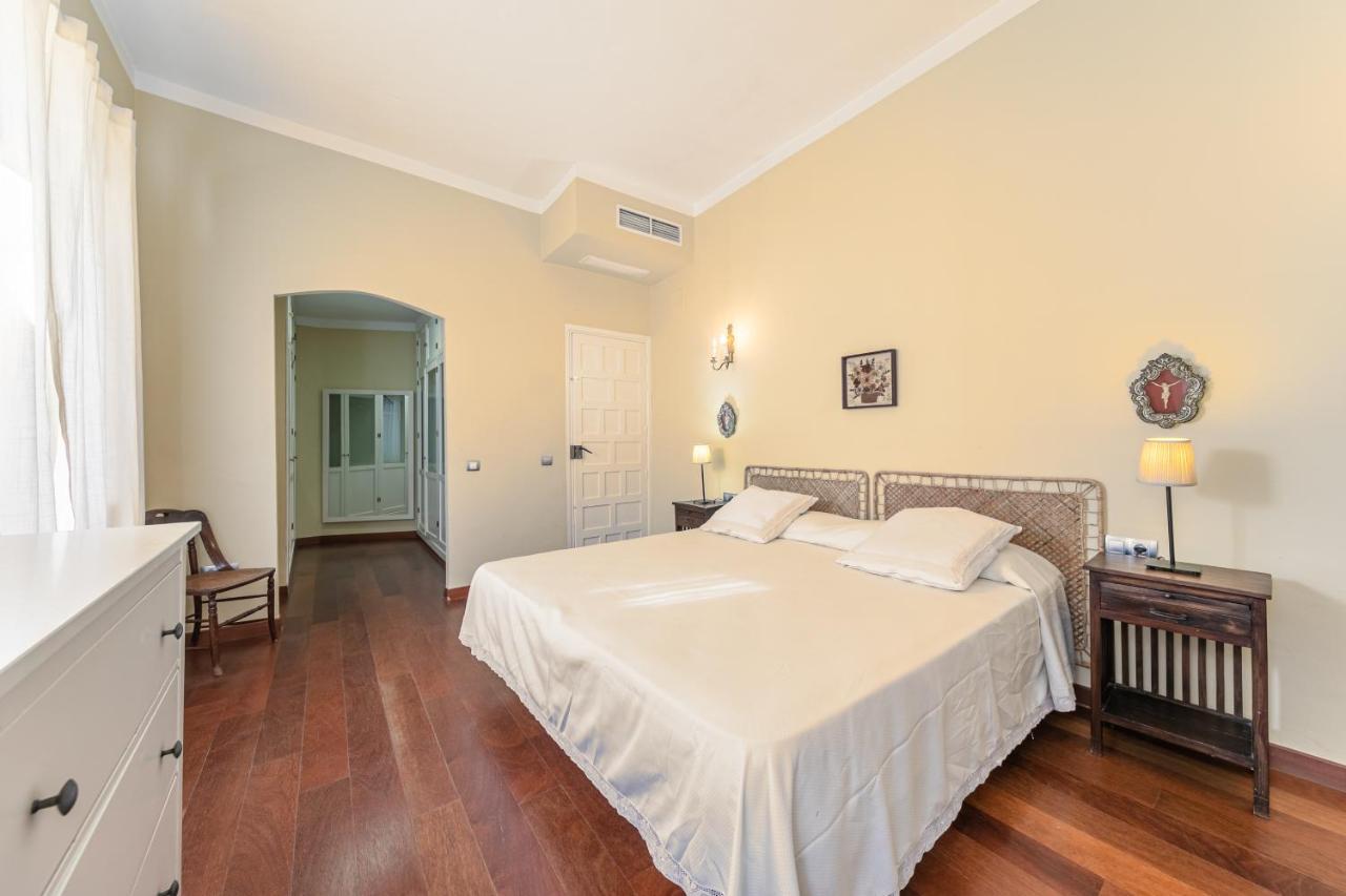 Aoa Plaza Santa Marta Διαμέρισμα Σεβίλλη Εξωτερικό φωτογραφία